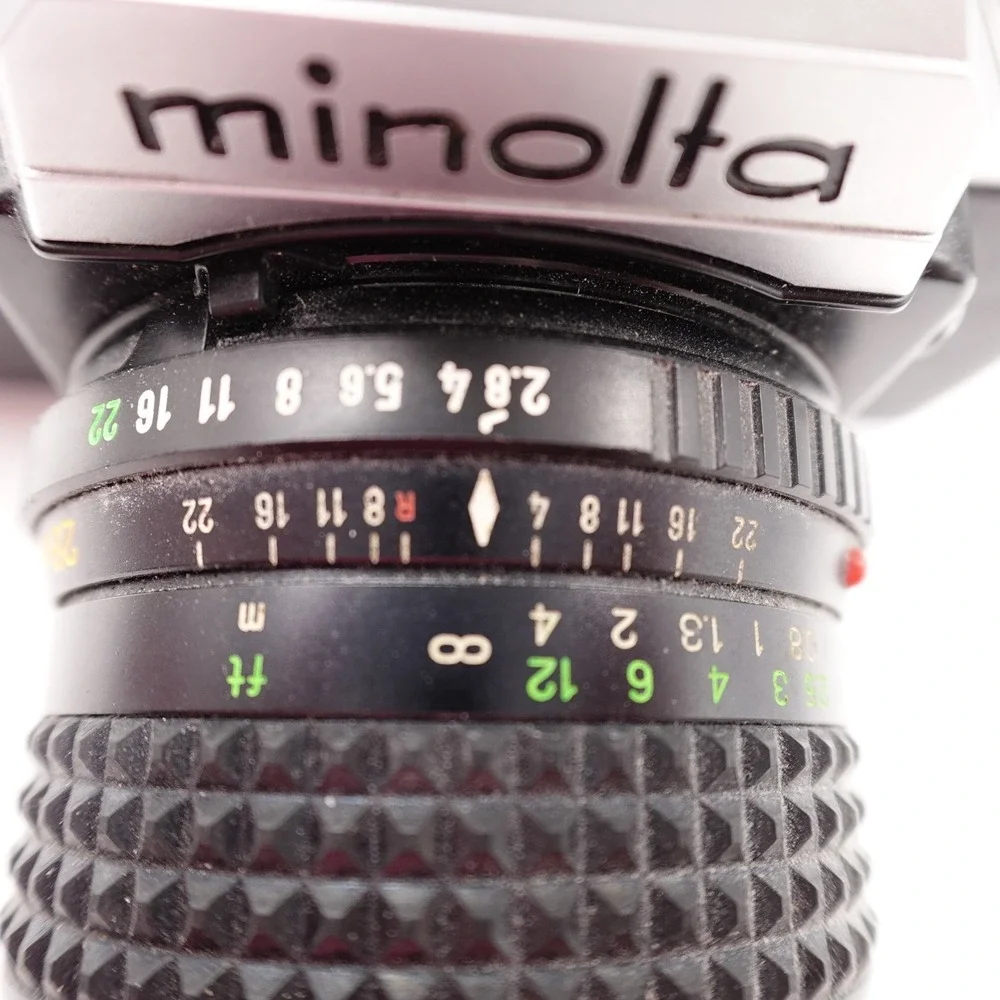 Vintage Minolta XG1 35mm SLR Film Camera Rokkor-X 28mm f2.8 Lens Retro JAPAN